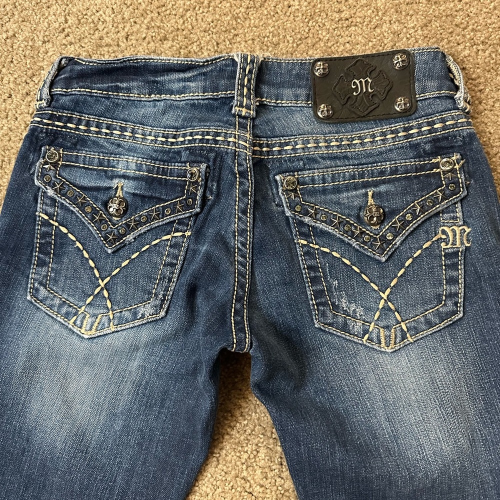 Miss Me. Jeans. 26 Boot. JW6060B2
